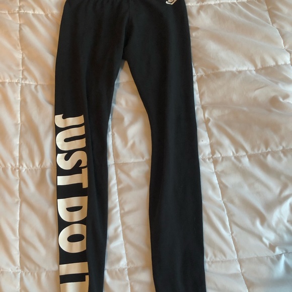 Leggings - Picture 1 of 3